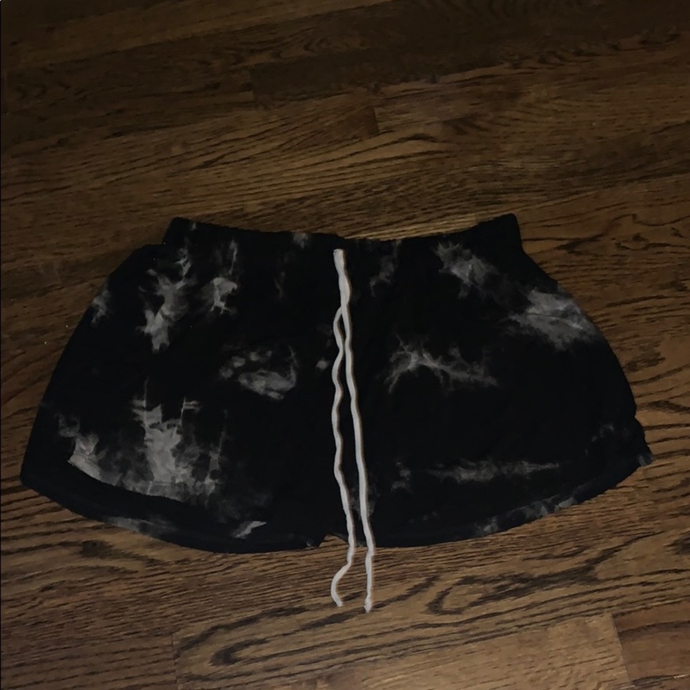 super cute flowy shorts